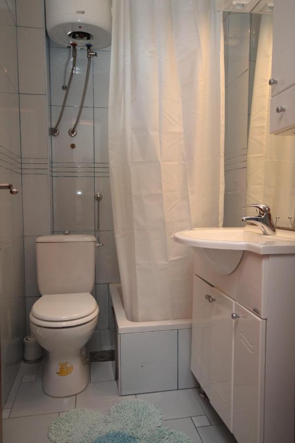 Apartments By The Sea Podgora, Makarska - 6713 외부 사진